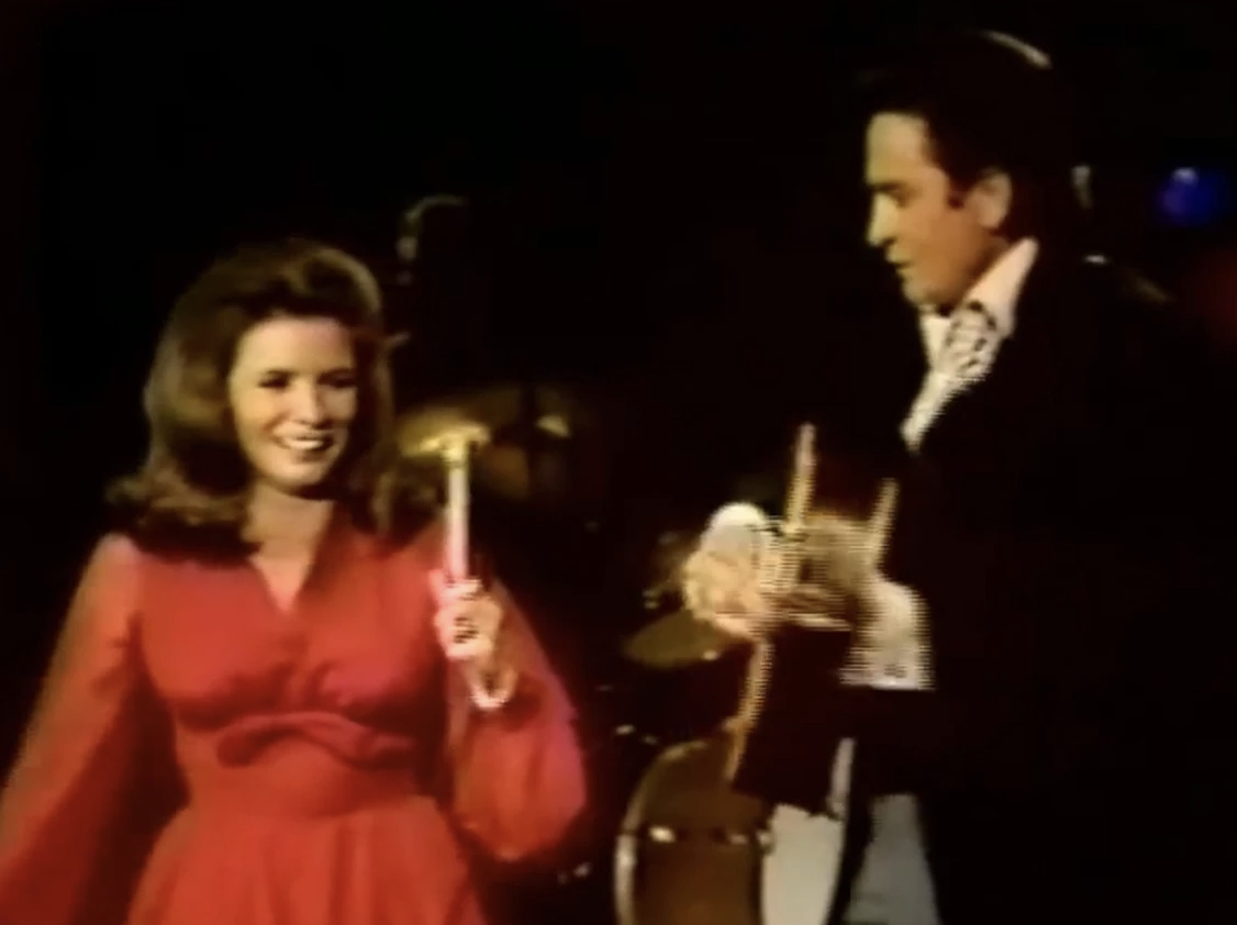 NextImg:The time Johnny Cash chose an Ontario hockey arena to propose to June Carter